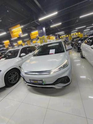 2020 Mini elektryczny z użyciem 5 miejsc i 4 drzwi